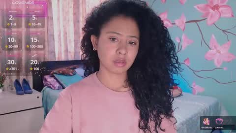 Snapshot of maite_loves chatting on 12-14-24, 12:44 Maite online show from 12-14-24, 12:44