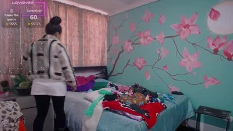 Snapshot of maite_loves chatting on 01-07-25, 11:58 Maite online show from 01-07-25, 11:58