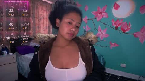 Snapshot of maite_loves chatting on 01-11-25, 11:56 Maite online show from 01-11-25, 11:56