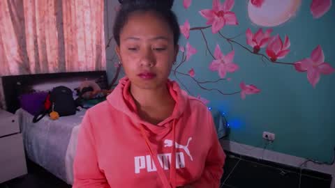 Snapshot of maite_loves chatting on 01-14-25, 02:22 Maite online show from 01-14-25, 02:22