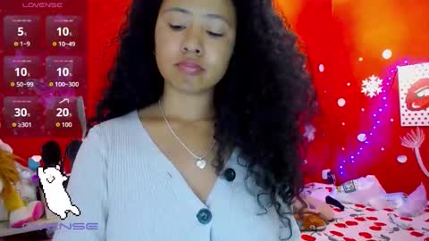 Snapshot of maite_loves chatting on 09-10-25, 11:54 Maite online show from 09-10-25, 11:54