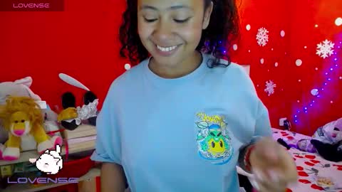 Snapshot of maite_loves chatting on 09-12-25, 11:21 Maite online show from 09-12-25, 11:21