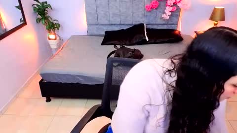 MAITE STONE1 online show from 10-05-25, 03:27