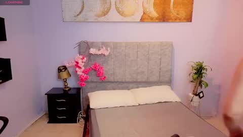 MAITE STONE1 online show from 11-02-25, 03:20