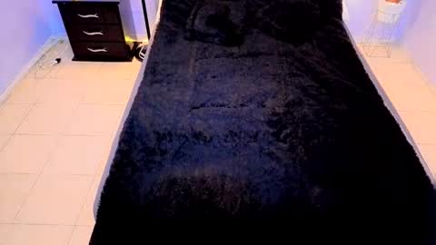 MAITE STONE1 online show from 11-11-25, 03:17