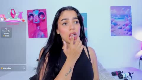 mai  online show from 09-25-25, 07:17