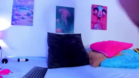 mai  online show from 12-03-25, 06:50