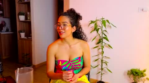   Lauu online show from 03-30-26, 11:28