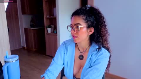   Lauu online show from 04-27-26, 09:57