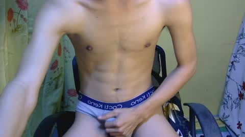 Snapshot of majestic_anne chatting on 04-18-26, 02:10 Annalyn online show from 04-18-26, 02:10