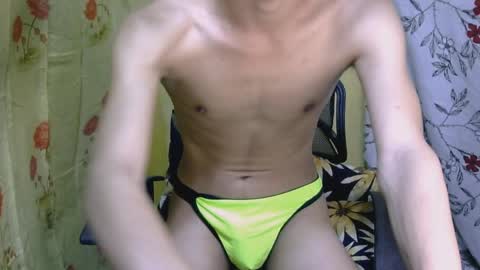 Snapshot of majestic_anne chatting on 04-19-26, 01:21 Annalyn online show from 04-19-26, 01:21