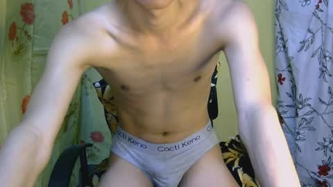 Snapshot of majestic_anne chatting on 04-20-26, 04:43 Annalyn online show from 04-20-26, 04:43