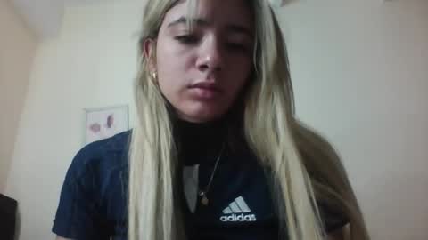 majo_gomezz online show from 10-26-25, 01:11