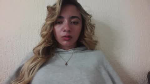 majo_gomezz online show from 01-13-26, 11:32