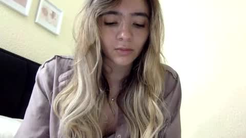 majo_gomezz online show from 06-04-26, 04:18