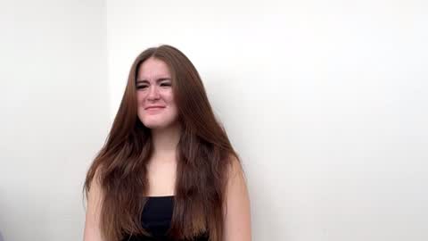 Snapshot of majoriepenta chatting on 07-18-26, 04:49 Maryana online show from 07-18-26, 04:49
