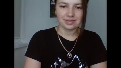 Snapshot of make_mesmile chatting on 04-12-26, 05:18 make_mesmile online show from 04-12-26, 05:18