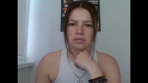 Snapshot of make_mesmile chatting on 04-19-26, 05:40 make_mesmile online show from 04-19-26, 05:40
