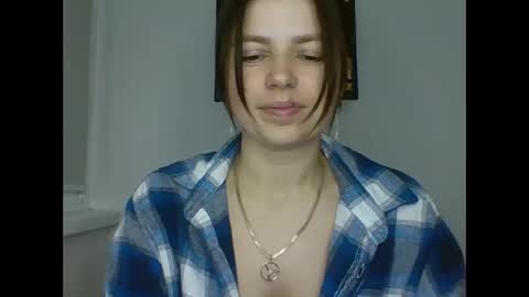 Snapshot of make_mesmile chatting on 05-07-26, 06:24 make_mesmile online show from 05-07-26, 06:24