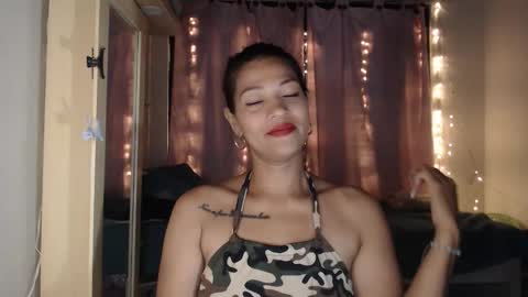 Snapshot of makennaa_1 chatting on 09-19-25, 09:54 MAKENNAA online show from 09-19-25, 09:54