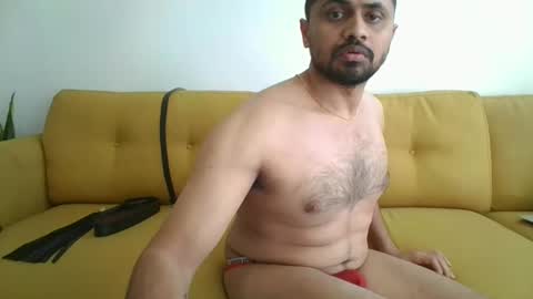 Snapshot of makeyousatisfied12 chatting on 02-12-25, 11:30 Rakesh Slave online show from 02-12-25, 11:30