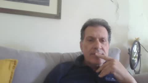 Snapshot of makis8989 chatting on 12-05-24, 10:01 makis8989 online show from 12-05-24, 10:01