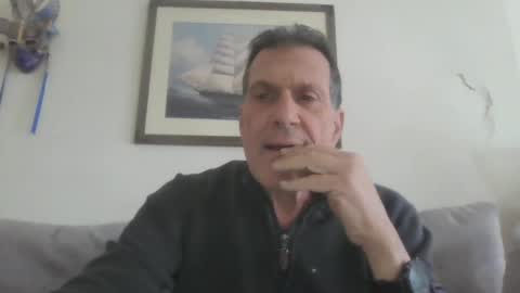 Snapshot of makis8989 chatting on 12-14-24, 08:34 makis8989 online show from 12-14-24, 08:34