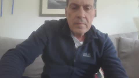 Snapshot of makis8989 chatting on 12-22-24, 08:05 makis8989 online show from 12-22-24, 08:05