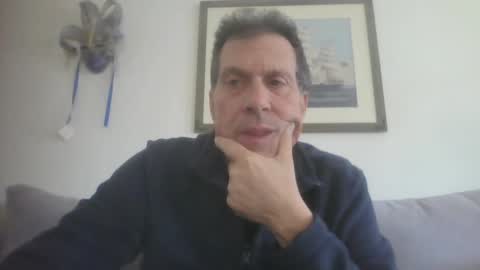 Snapshot of makis8989 chatting on 01-05-25, 08:00 makis8989 online show from 01-05-25, 08:00