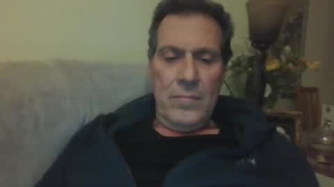 Snapshot of makis8989 chatting on 01-11-25, 04:25 makis8989 online show from 01-11-25, 04:25