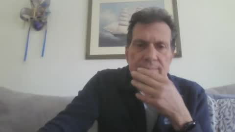 Snapshot of makis8989 chatting on 01-15-25, 09:13 makis8989 online show from 01-15-25, 09:13