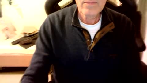 Snapshot of makis8989 chatting on 01-26-25, 05:13 makis8989 online show from 01-26-25, 05:13