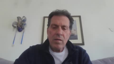 Snapshot of makis8989 chatting on 01-29-25, 08:18 makis8989 online show from 01-29-25, 08:18