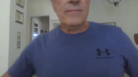 Snapshot of makis8989 chatting on 09-11-25, 08:36 makis8989 online show from 09-11-25, 08:36