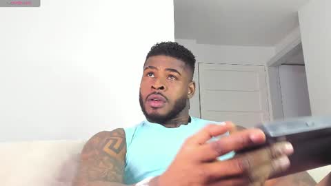 Makonnen online show from 06-12-26, 05:06