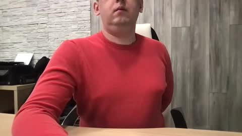 Snapshot of maks199402 chatting on 02-16-26, 10:00 maksoffice online show from 02-16-26, 10:00