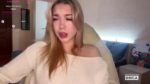 maksisisia online show from 11-25-25, 02:50