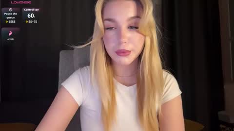 maksisisia online show from 02-20-26, 03:56