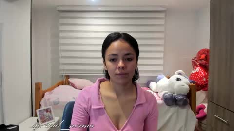 Snapshot of mal_norma chatting on 01-12-26, 04:07 Mal Norma online show from 01-12-26, 04:07