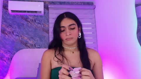 malaia thompson  online show from 04-15-26, 11:50