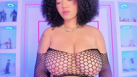 Snapshot of malaikabrown chatting on 12-14-24, 11:50 online show from 12-14-24, 11:50