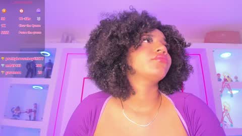 Snapshot of malaikabrown chatting on 01-11-25, 05:51 online show from 01-11-25, 05:51