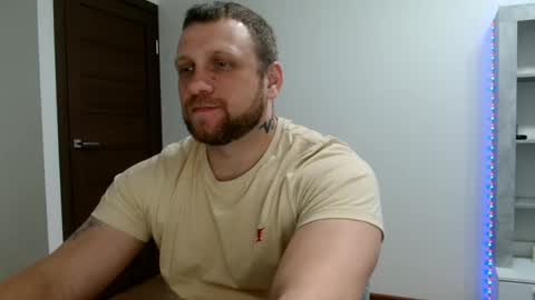 Snapshot of malchyshka chatting on 06-01-26, 04:41 malchyshka online show from 06-01-26, 04:41
