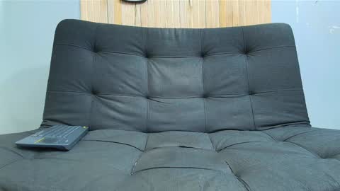 Snapshot of malcompierce chatting on 02-05-25, 05:20 Malcom online show from 02-05-25, 05:20