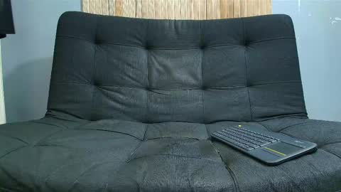 Snapshot of malcompierce chatting on 03-06-25, 01:58 Malcom online show from 03-06-25, 01:58