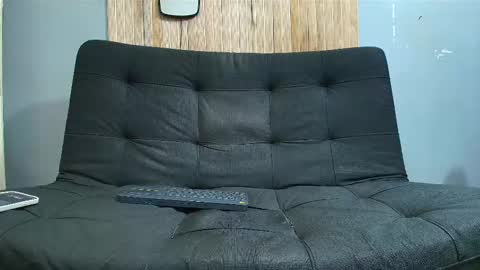 Snapshot of malcompierce chatting on 03-12-25, 01:47 Malcom online show from 03-12-25, 01:47