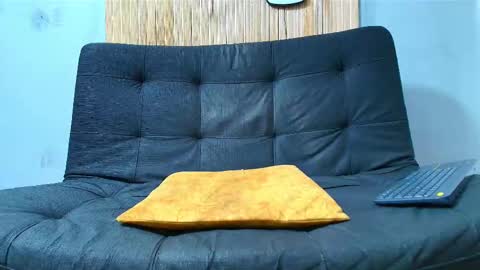 Snapshot of malcompierce chatting on 09-19-25, 03:41 Malcom online show from 09-19-25, 03:41