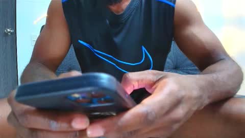 Snapshot of malcompierce chatting on 03-18-26, 11:46 Malcom online show from 03-18-26, 11:46