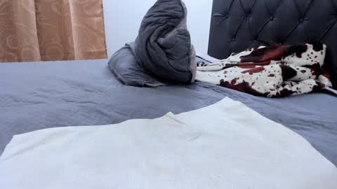 Snapshot of malconstone chatting on 01-21-25, 06:33 Malcom Stone online show from 01-21-25, 06:33