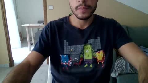 Snapshot of maleboyz chatting on 10-20-25, 10:59 Boybi online show from 10-20-25, 10:59